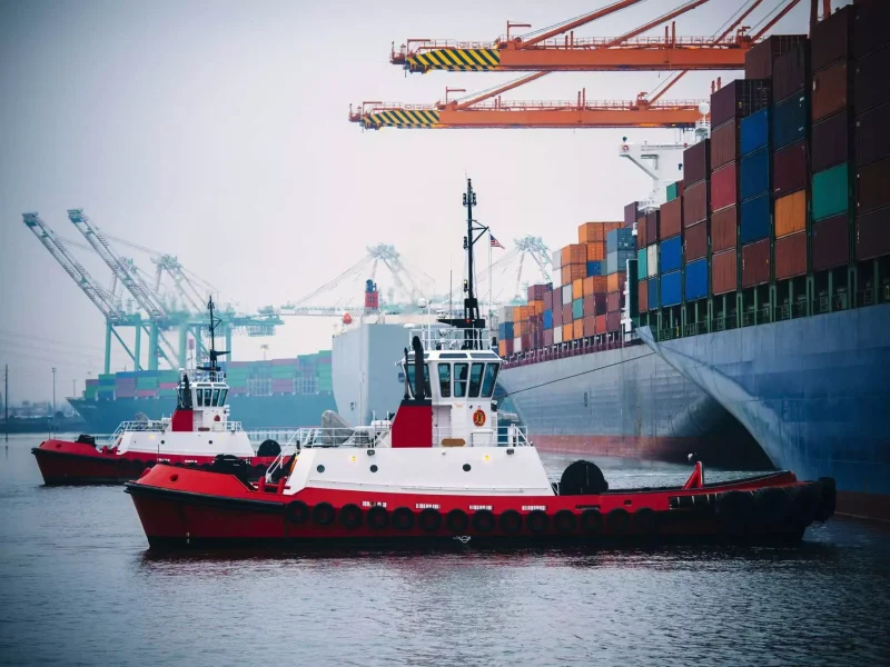 container-ship-and-tugboats-in-harbor-tacoma-was-2023-11-27-05-26-09-utc-min-2048×1363-1.webp container-ship-and-tugboats-in-harbor-tacoma-was-2023-11-27-05-26-09-utc-min-2048x1363-1.webp